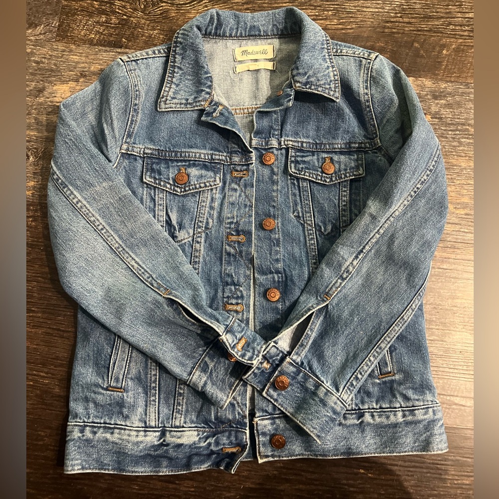 Madewell Classic Fit Jean Jacket-XS, Worn Once